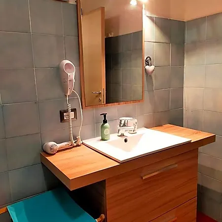 Meladormo Bed & Breakfast 4*